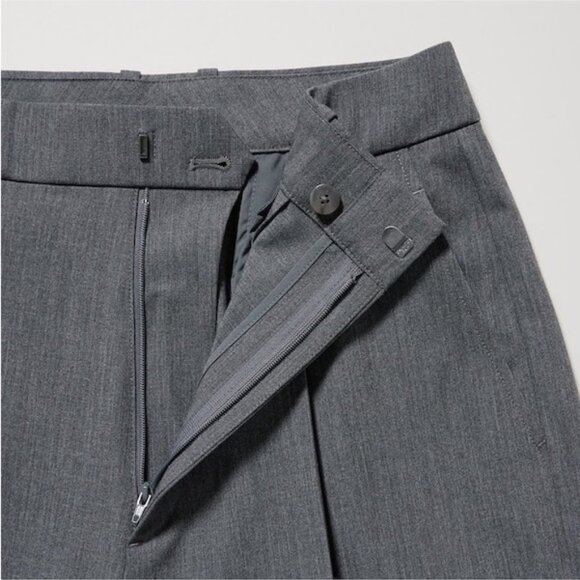 Uniqlo Functional Pleated Wide Leg Relaxed High Waisted Trouser Dress Pants sz L - Picture 5 of 7